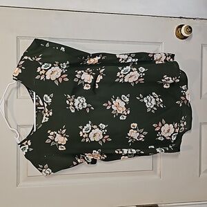 Women's short sleeve blouse